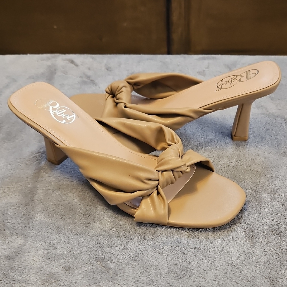 Tan Knotted Heels